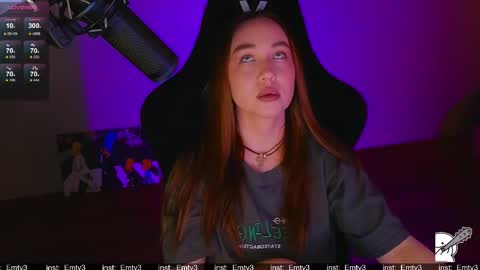 Snapshot of emili1_bc chatting on 04/03/26, 10:46 Emili online show from 04/03/26, 10:46