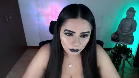 Snapshot of emili_evans_ chatting on 04/21/26, 02:51 POWERFULL GODDESS EMILI online show from 04/21/26, 02:51