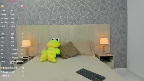 Emili Lenus online show from 02/22/25, 02:30