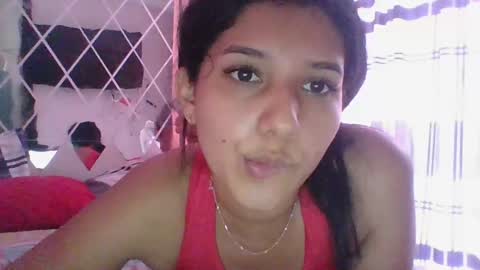 emili riders online show from 12/04/24, 03:43