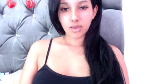 emili riders online show from 02/07/25, 03:30