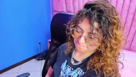 Emy  online show from 11/09/25, 05:33