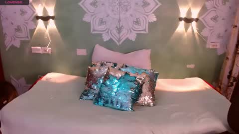 Emili roux online show from 01/29/25, 10:01