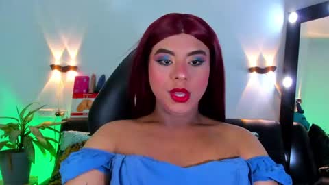 Emili roux online show from 07/18/26, 11:25