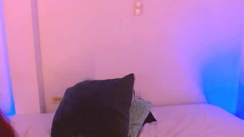 emili_williams10 online show from 02/24/26, 04:32