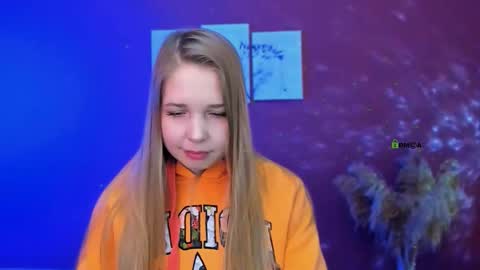 emilia_dark__ online show from 02/08/26, 12:30