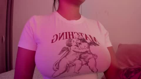 Emilia Big Boobs online show from 01/11/25, 02:58