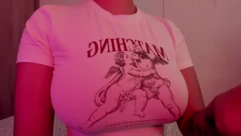 Emilia Big Boobs online show from 01/11/25, 09:04