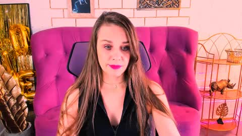 Emilia Bedy online show from 04/05/26, 09:06