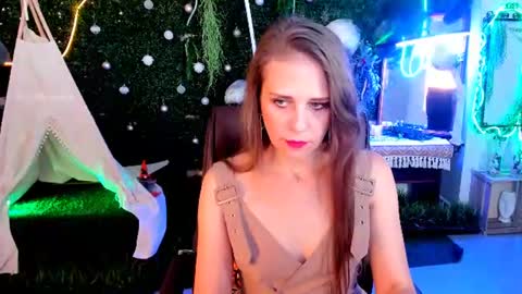 Snapshot of emiliabedy chatting on 07/17/26, 09:05 Emilia Bedy online show from 07/17/26, 09:05