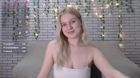 Amili online show from 02/20/25, 04:25