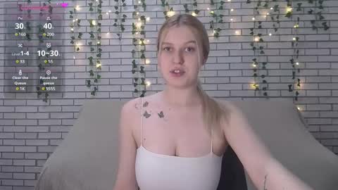 Amili online show from 02/25/25, 12:03