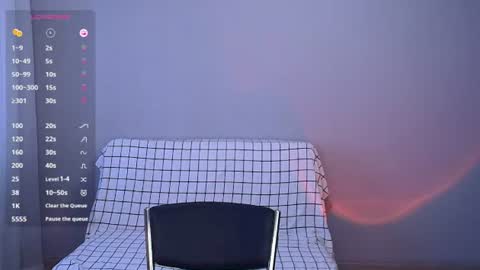 Snapshot of emiliaduchess chatting on 07/27/26, 08:10 Amili online show from 07/27/26, 08:10