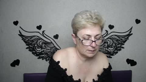 Snapshot of emiliagree chatting on 04/07/26, 06:19 EmiliaGree online show from 04/07/26, 06:19