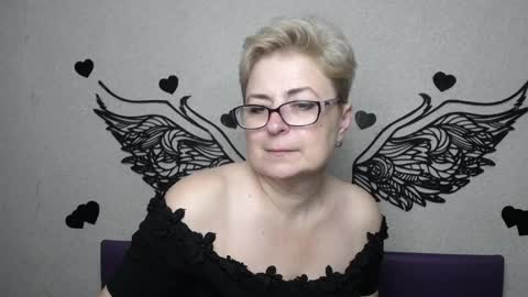 Snapshot of emiliagree chatting on 04/10/26, 05:28 EmiliaGree online show from 04/10/26, 05:28