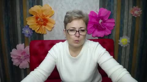 Snapshot of emiliagree chatting on 04/19/26, 05:12 EmiliaGree online show from 04/19/26, 05:12