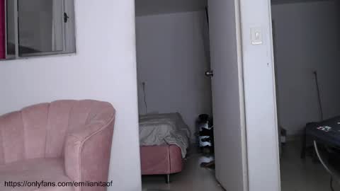 Snapshot of emilianita chatting on 04/11/26, 04:28 emilianita online show from 04/11/26, 04:28