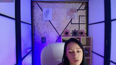 EmiliaRose online show from 02/21/25, 09:11