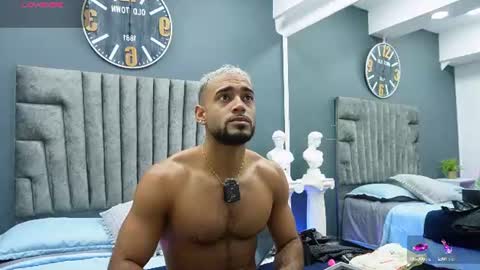 Snapshot of emilio_brandon chatting on 06/15/26, 11:01 Emilio online show from 06/15/26, 11:01