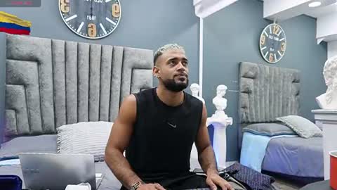 Snapshot of emilio_brandon chatting on 07/16/26, 10:54 Emilio online show from 07/16/26, 10:54