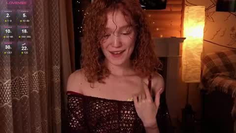 Snapshot of emiliyafox chatting on 09/12/25, 07:36 Emi online show from 09/12/25, 07:36