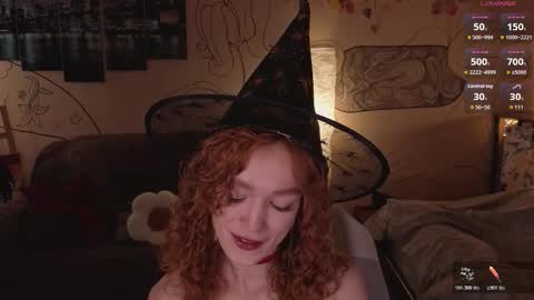 Snapshot of emiliyafox chatting on 10/26/25, 04:13 Emi online show from 10/26/25, 04:13