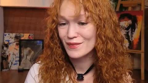 Snapshot of emiliyafox chatting on 02/06/26, 01:25 Emi online show from 02/06/26, 01:25