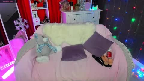 Emiliya online show from 01/08/25, 07:03