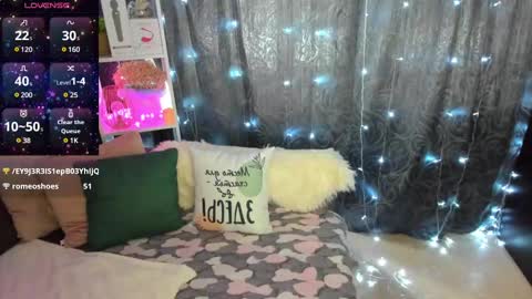 Emiliya online show from 02/14/25, 05:09