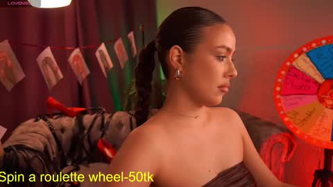  Emiliya  online show from 09/17/25, 12:51