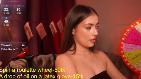  Emiliya  online show from 09/19/25, 02:07