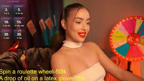  Emiliya  online show from 09/21/25, 12:29