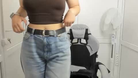 Emmi online show from 05/26/26, 06:42