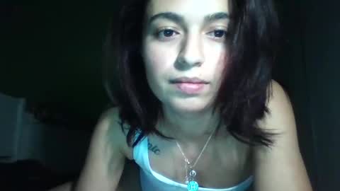 Snapshot of emilly_daniel chatting on 01/08/25, 09:01 Emilly and Daniel online show from 01/08/25, 09:01