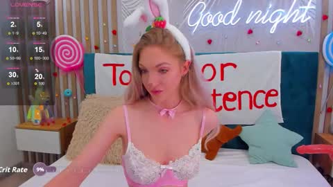 Snapshot of emilly_hart chatting on 10/28/25, 02:59 Emilly online show from 10/28/25, 02:59