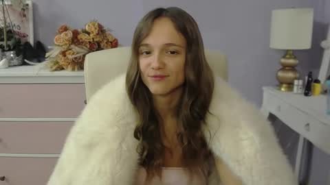 Emilly online show from 11/26/25, 08:04