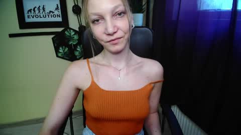 Emilly online show from 06/01/26, 12:40