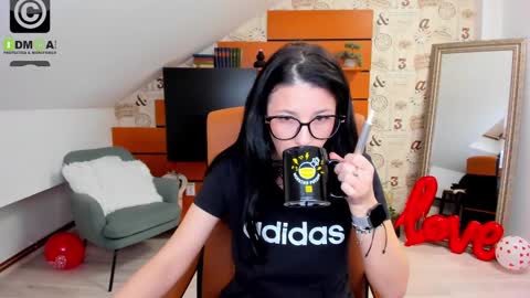 EmillyTaylor online show from 02/25/25, 04:46