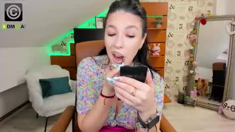 EmillyTaylor online show from 03/30/26, 03:40