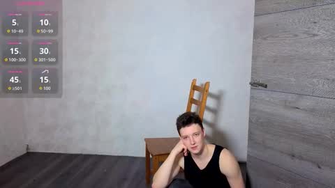 emily0303 online show from 10/26/25, 04:13