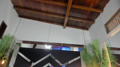 Emily  online show from 09/18/25, 11:12