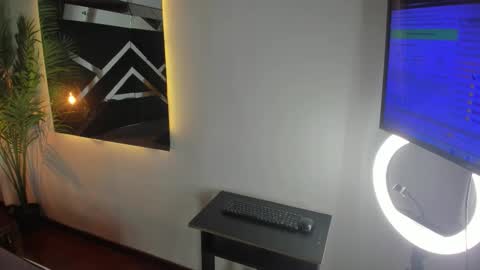 Snapshot of emily18__ chatting on 03/14/26, 10:42 Emily online show from 03/14/26, 10:42