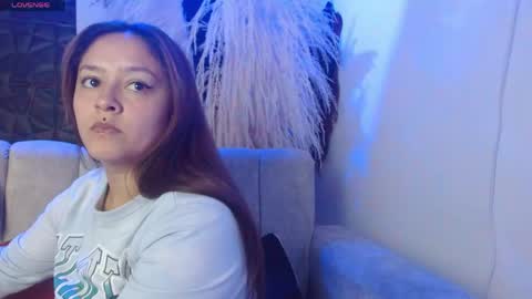 emily308876 online show from 06/02/26, 12:18