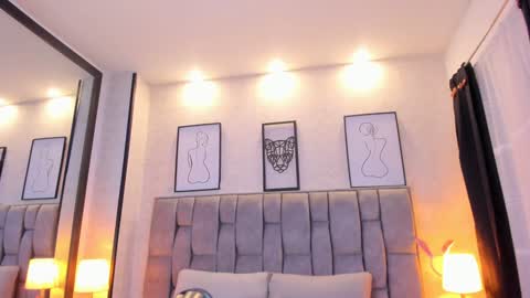 Snapshot of emily_5weet chatting on 01/24/25, 04:48 Emily online show from 01/24/25, 04:48