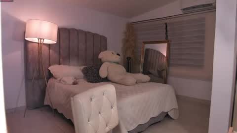  emily valentina     online show from 05/23/26, 03:05