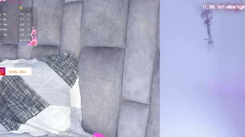 Snapshot of emily___fox chatting on 05/02/26, 11:04 Emily online show from 05/02/26, 11:04