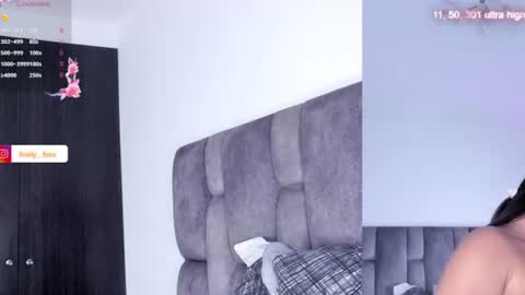 Snapshot of emily___fox chatting on 07/04/26, 11:49 Emily online show from 07/04/26, 11:49