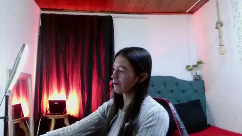 Snapshot of emily___rouse chatting on 08/02/26, 09:35 emily___rouse online show from 08/02/26, 09:35