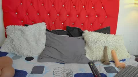 Emily online show from 04/07/26, 12:49