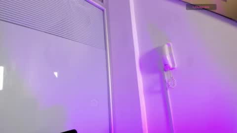 Snapshot of emily__harper_ chatting on 05/19/26, 11:49 Emily online show from 05/19/26, 11:49